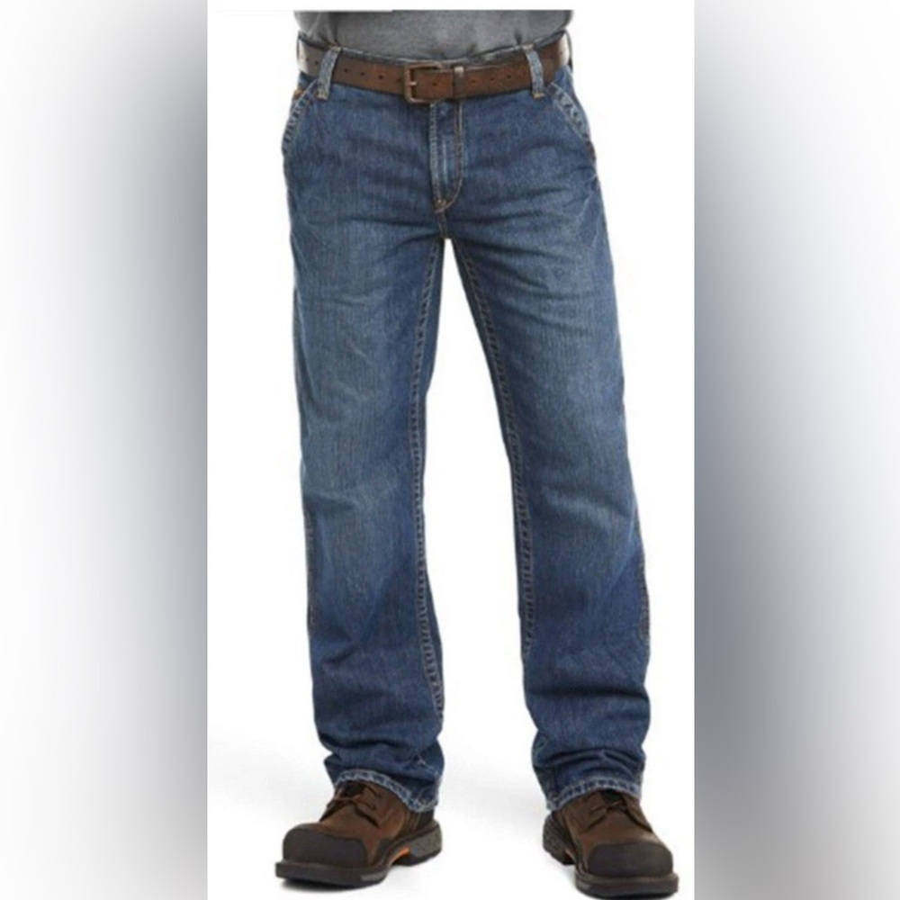 NWT 34x36 Ariat is 10017262 FR M4 Relaxed Boot Cut Jeans